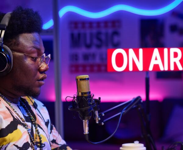 National Radio Airplay Support