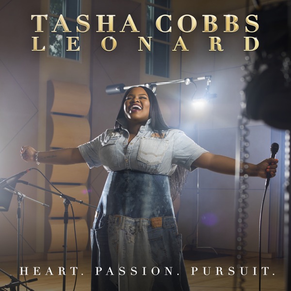 Tasha Cobbs Leonard